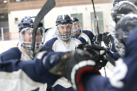 Penn State Altoona club ice hockey heads to nationals